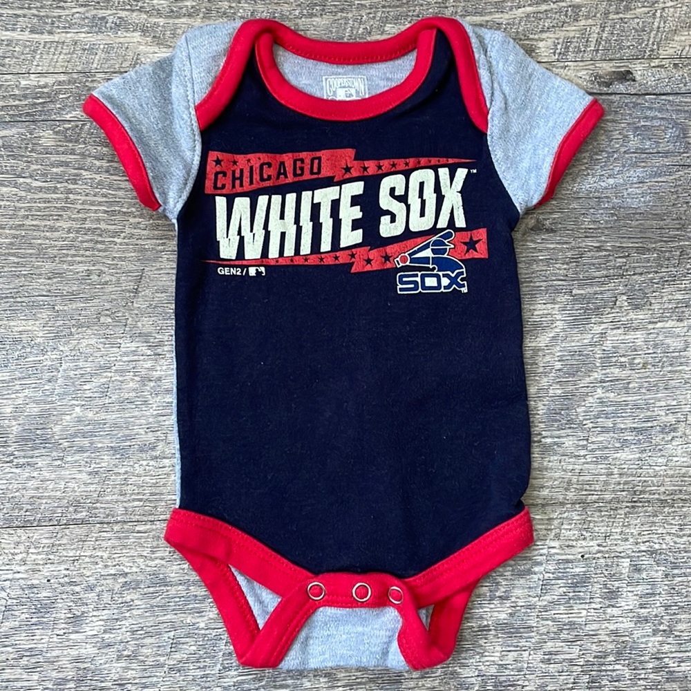 Cooperstown | 0-3M Chicago White Sox Onesie